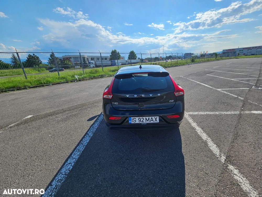 Volvo V40 D2 - 13