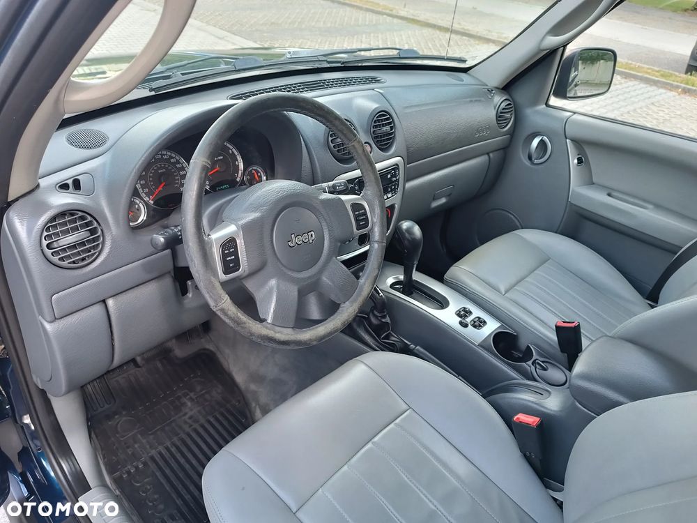 Jeep Cherokee 3.7 Automatik Limited - 11