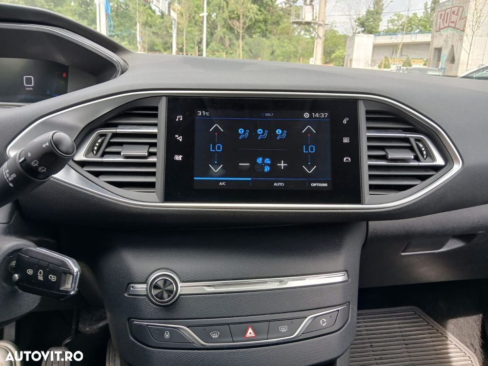 Peugeot 308 1.2 L PureTech Turbo S&S Active - 15