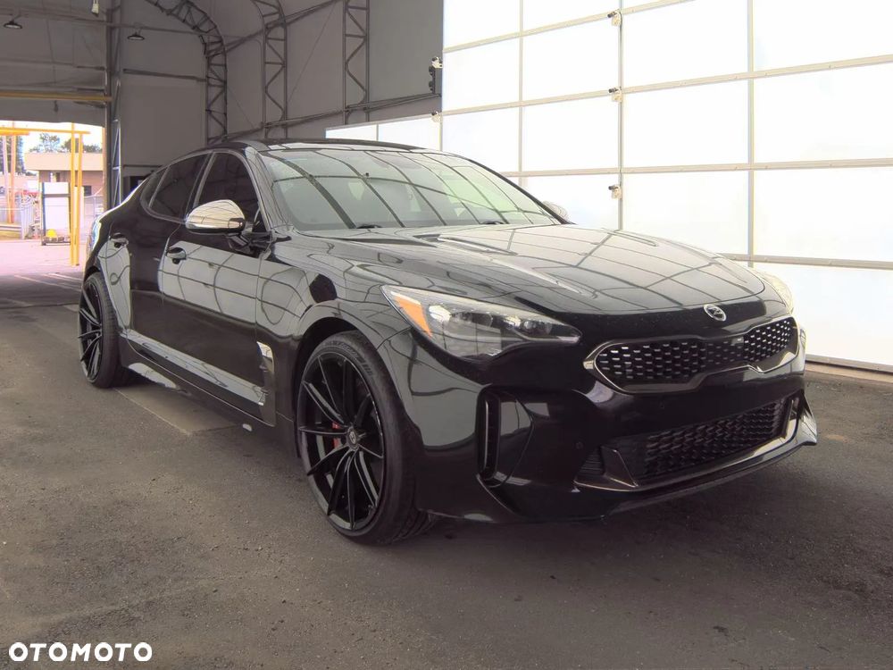 Kia Stinger 3.3 T-GDI V6 GT AWD - 4