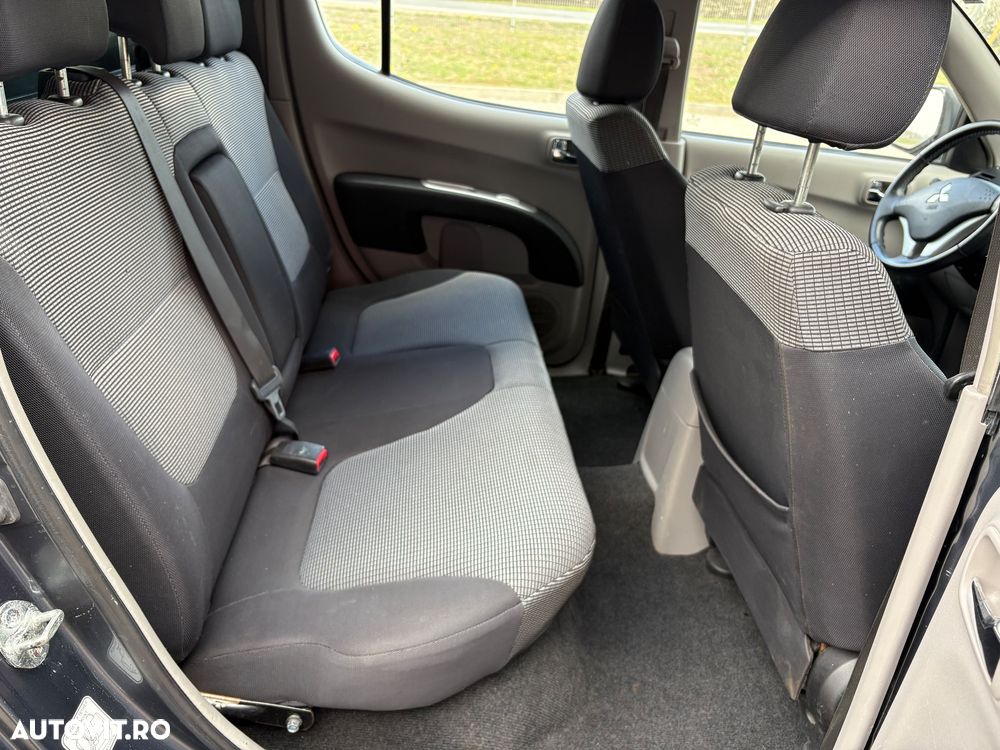 Mitsubishi L200 Pick Up 4x4 Inform Double Cab - 8