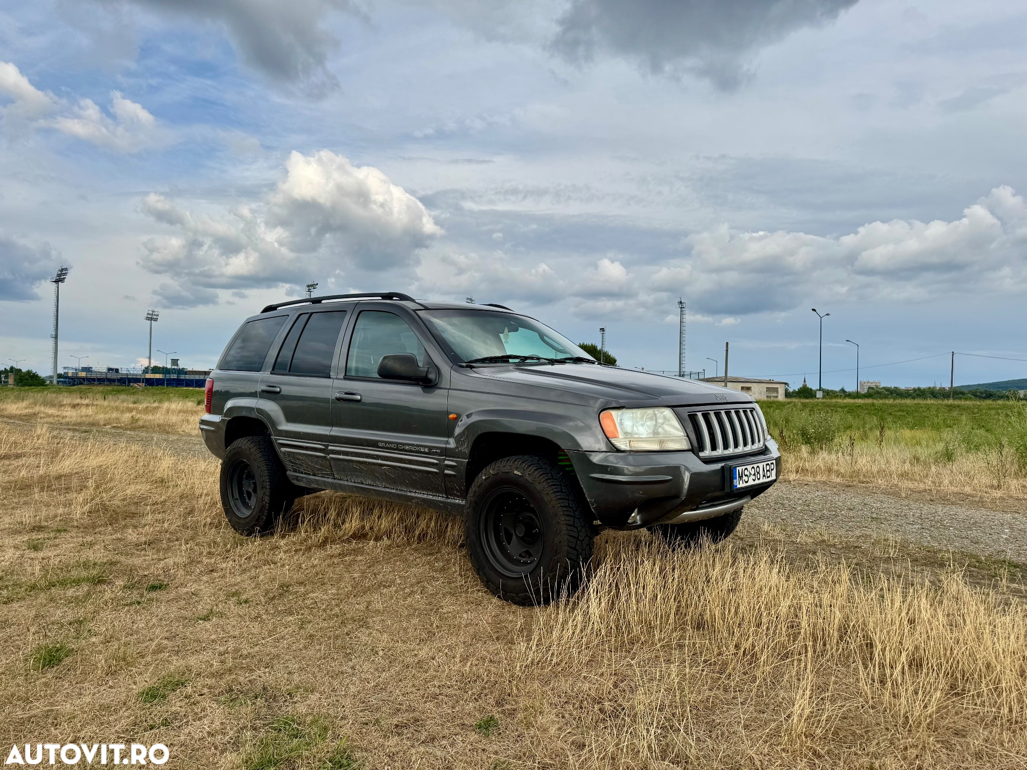 Jeep Grand Cherokee - 3