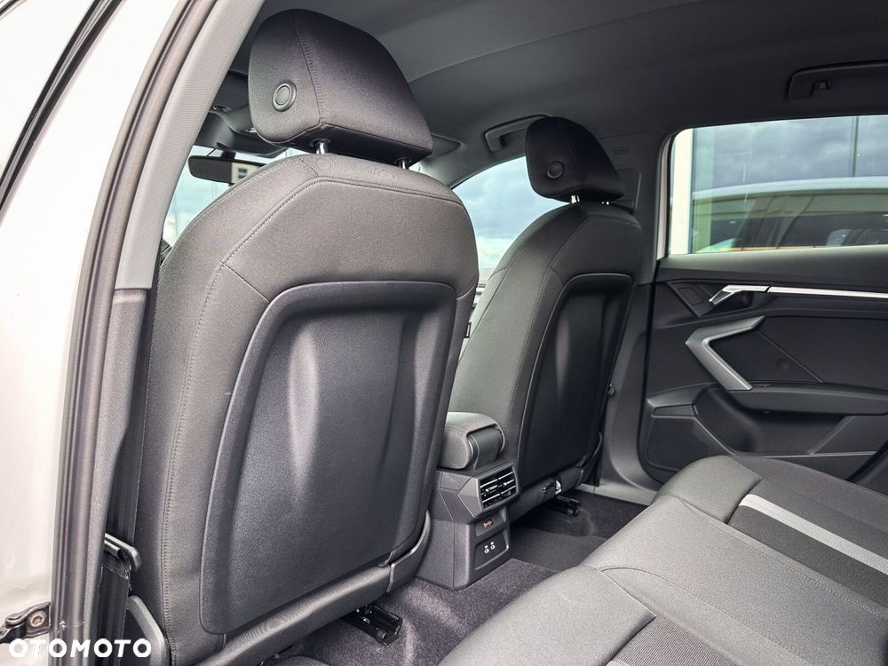 Audi A3 Sportback - 33