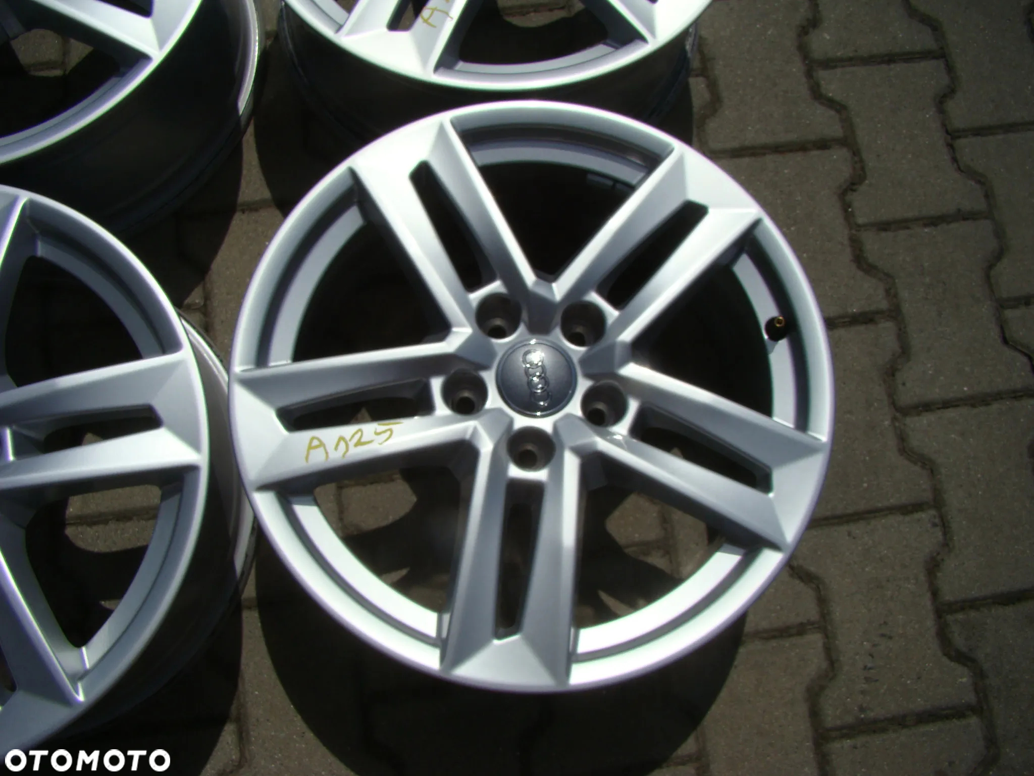 a125 5x112 Audi A4 B6 B7 B8 A3 8P 8Y 8V Q2 Q3 A6 C5 C6 7jx17 et42 - 3