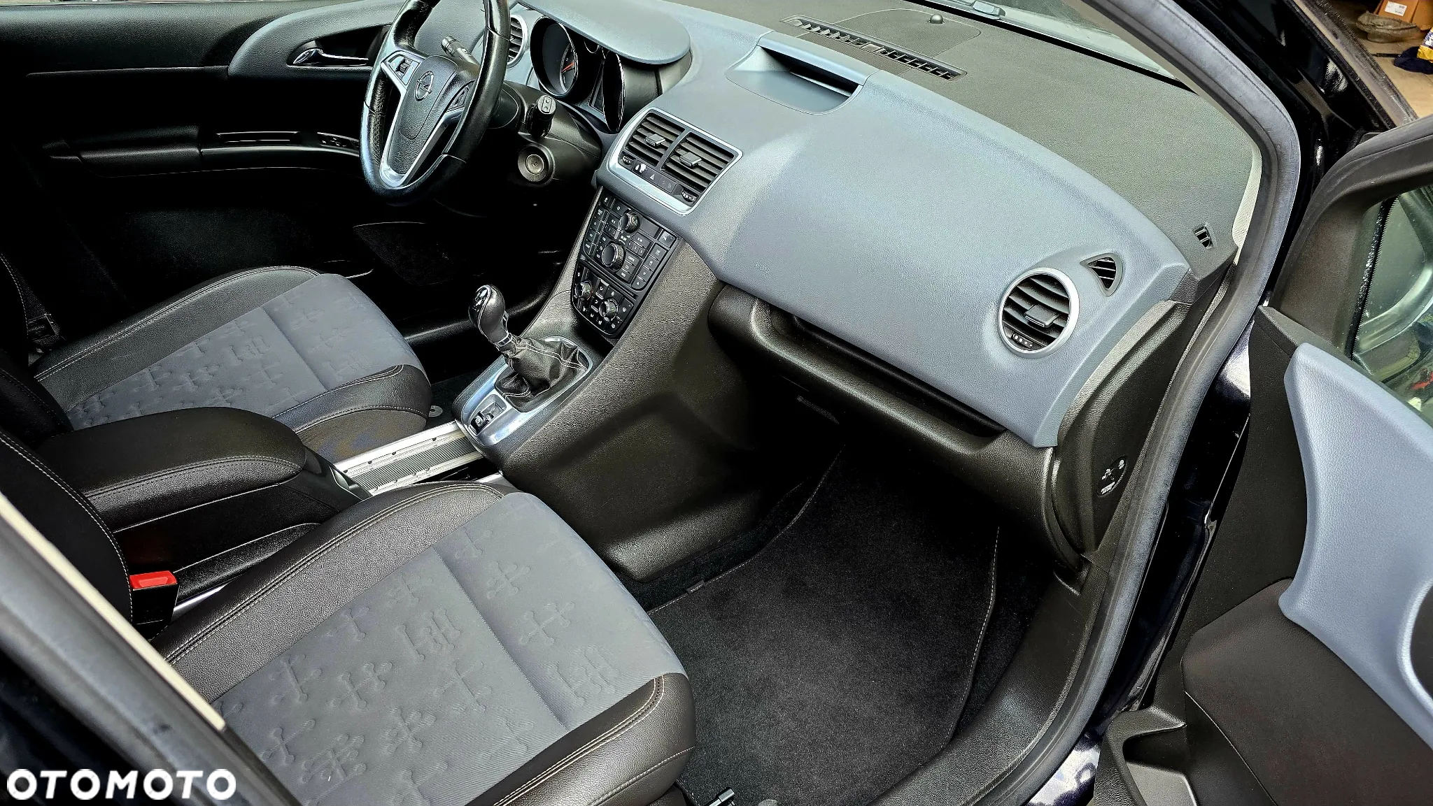 Opel Meriva 1.4 Innovation - 14
