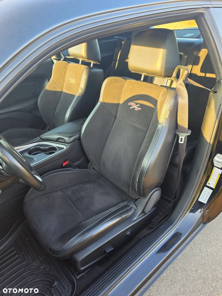 Dodge Challenger Automatik R/T Plus - 30