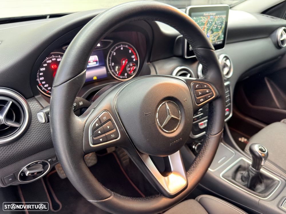Mercedes-Benz A 180 d Urban - 30