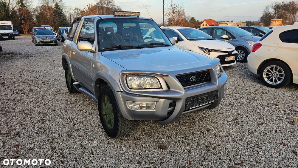 Toyota RAV4 2.0 Fun - 8