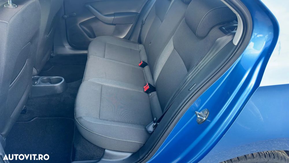 Skoda RAPID 1.2 TSI Ambition - 11