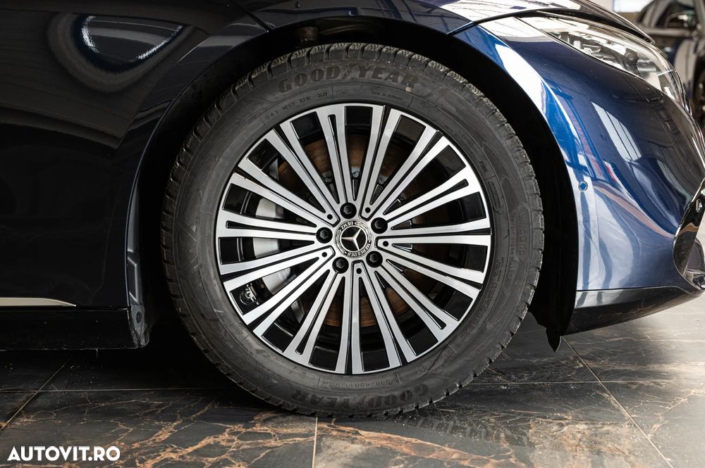 Mercedes-Benz EQS 350+ AMG Line - 12