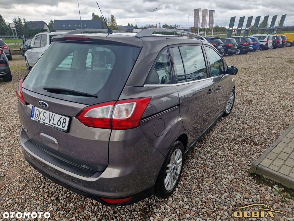 Ford Grand C-MAX - 10