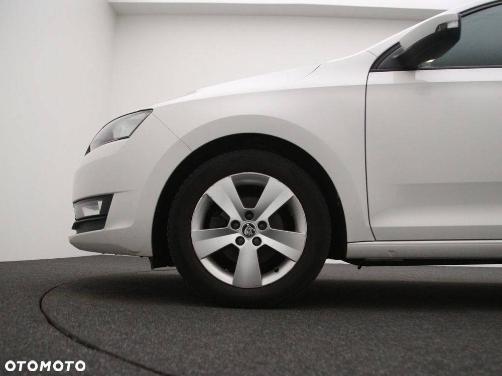 Skoda RAPID 1.4 TDI DPF Clever - 14