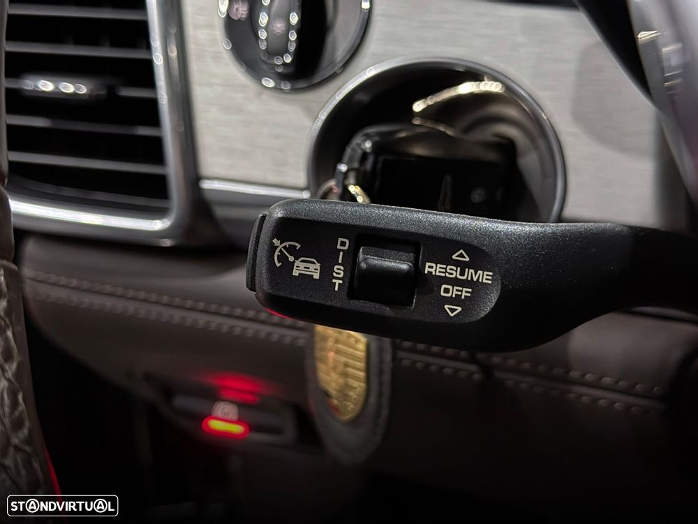 Porsche Panamera S E-Hybrid - 25