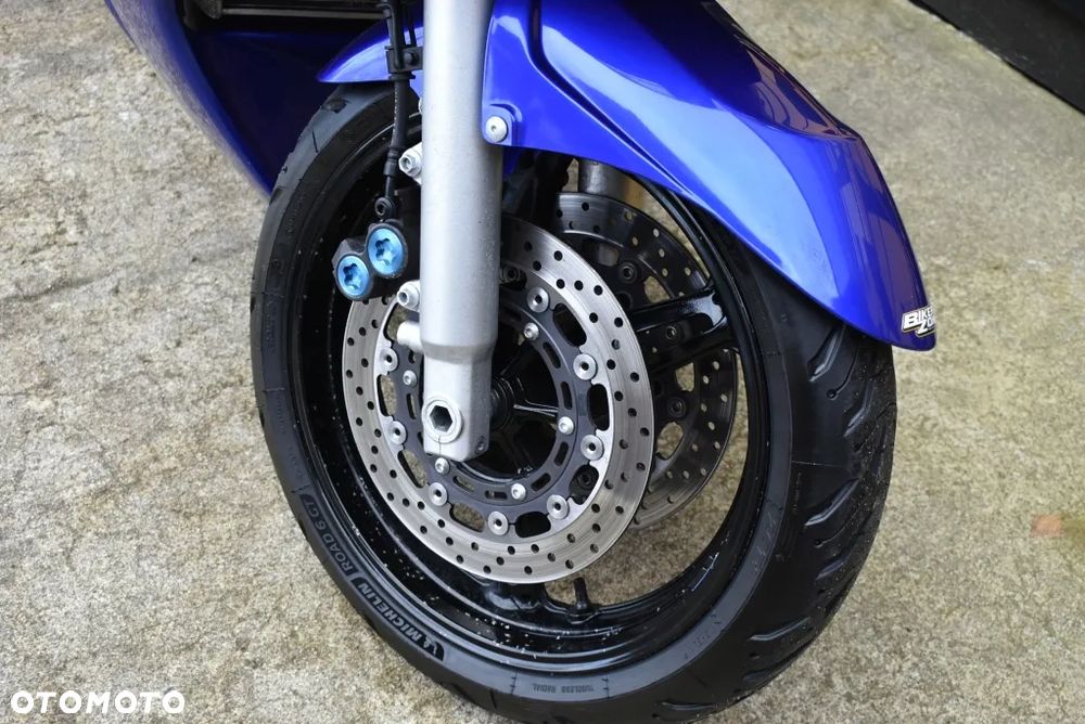 Yamaha FJR - 29