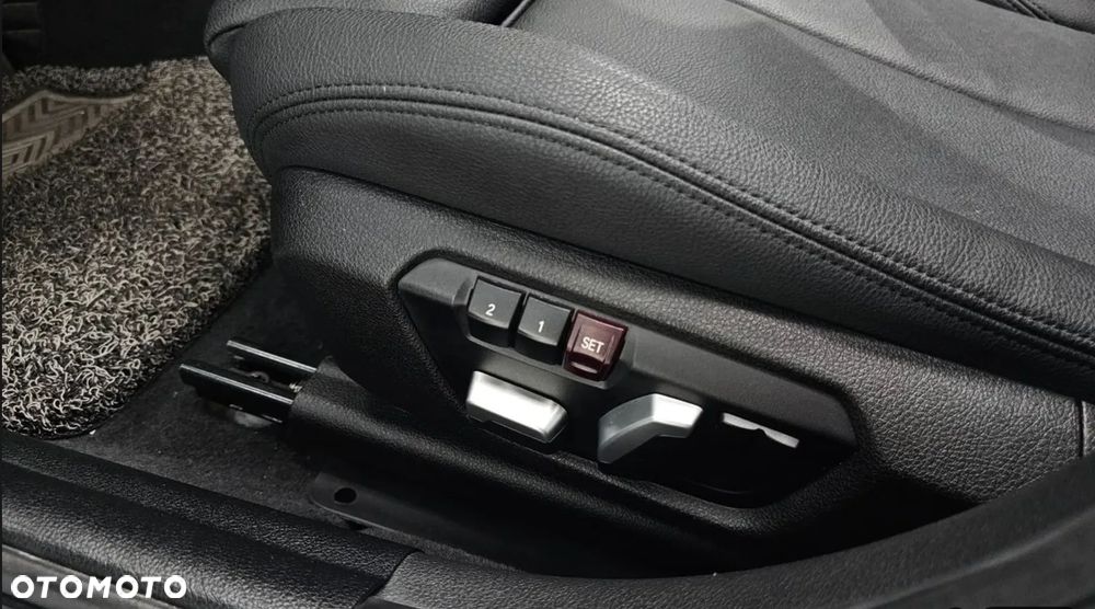 BMW Seria 1 118d Edition Colorvision - 8