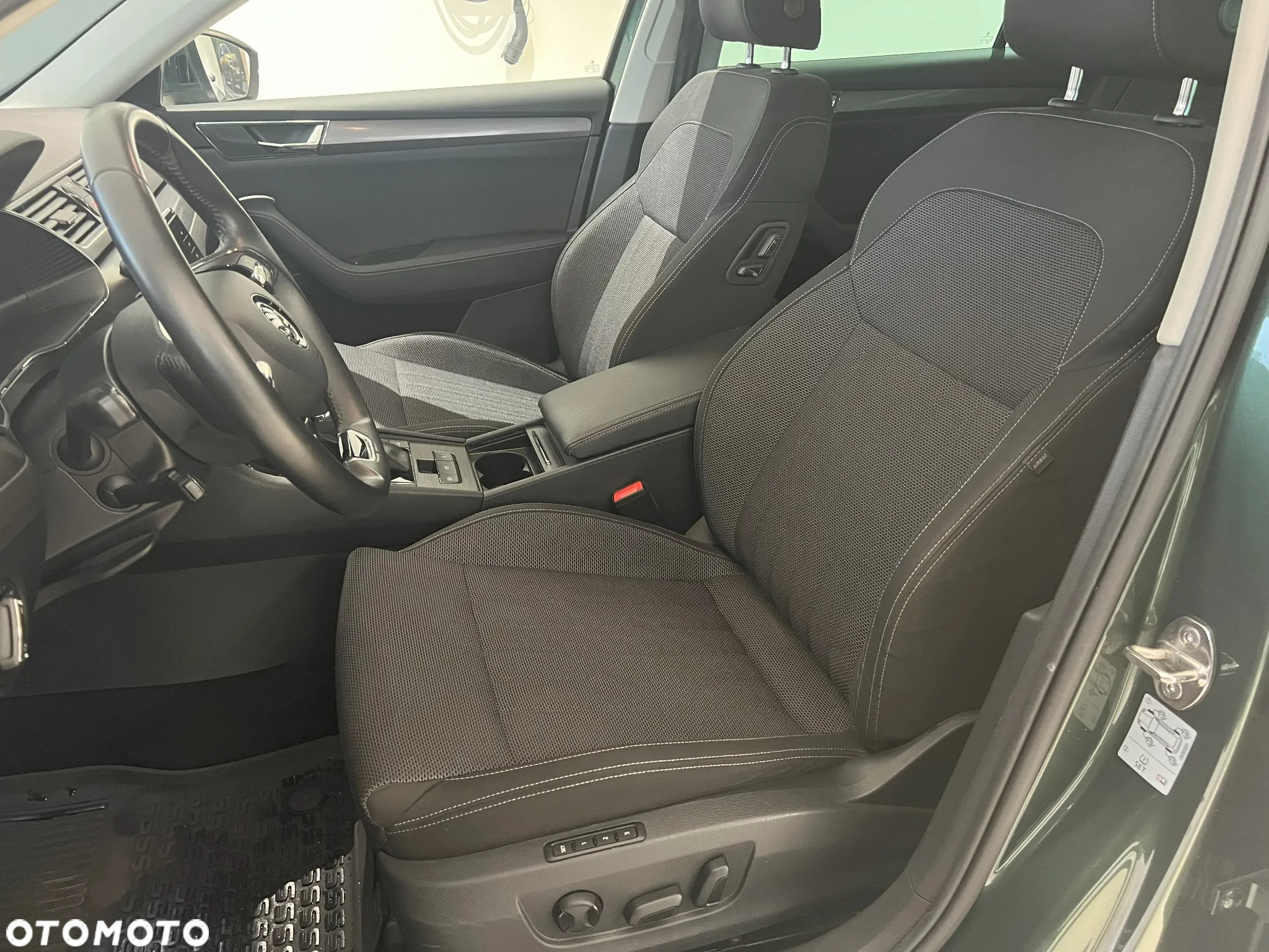 Skoda Superb 1.4 TSI Plug-In Hybrid Style DSG - 18