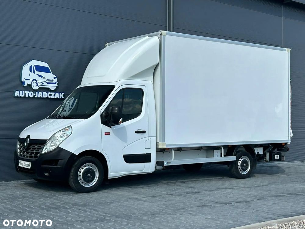 Renault Master 2.3 DCI 130KM Kontener 8 palet + winda 750kg + drzwi boczne **Klima**Sprowadzony**2018R**