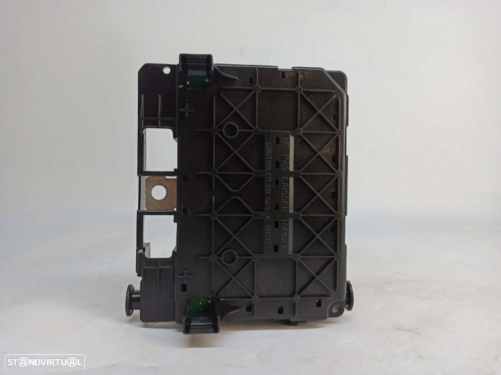 CAIXA DE RELÉS/ FUSÍVEIS PEUGEOT PARTNER (S2) COMBI PLUS - 5