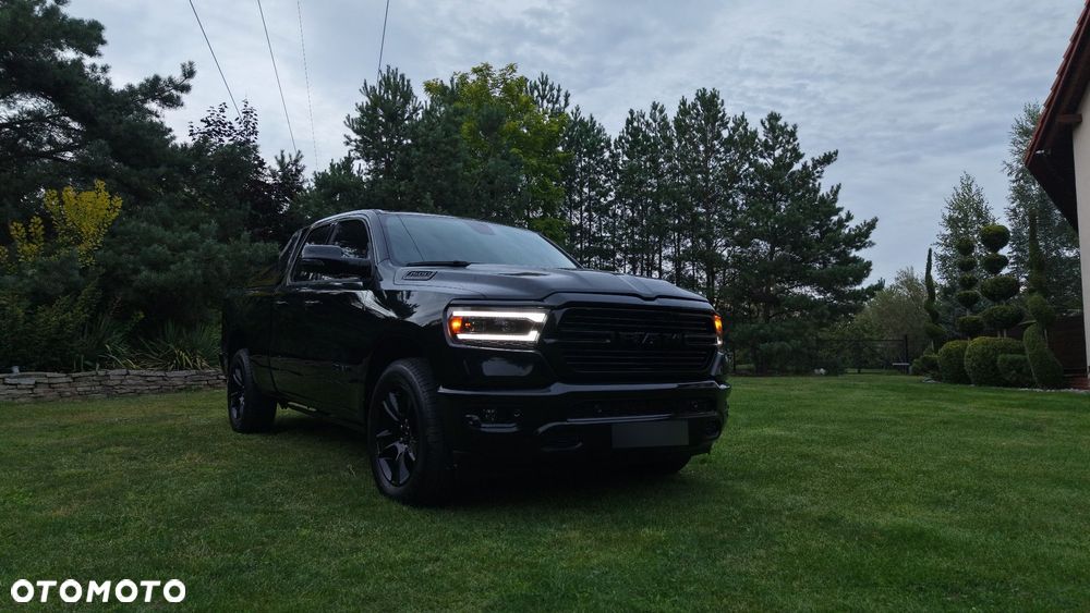 Dodge RAM - 1