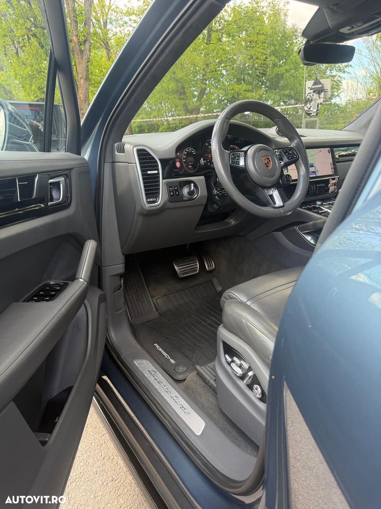 Porsche Cayenne Turbo Tiptronic S - 7