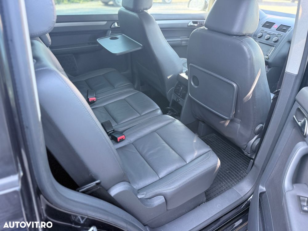 Volkswagen Touran 2.0 TDI DPF Highline DSG - 6