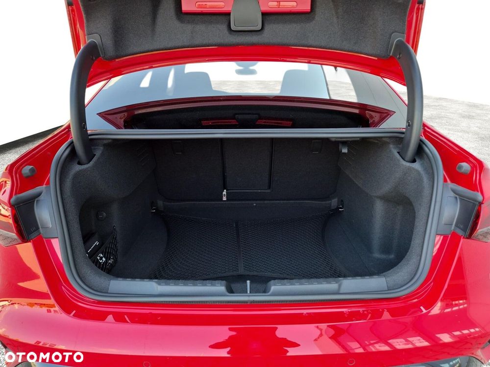 Audi S3 Limousine - 28