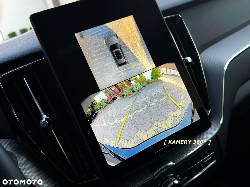 Volvo XC 60 B5 B AWD Ultimate Dark - 14