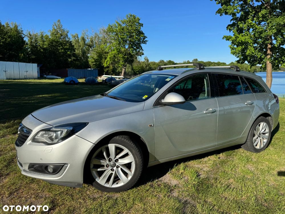 Opel Insignia 2.0 CDTI 4x4 Automatik Sport - 2