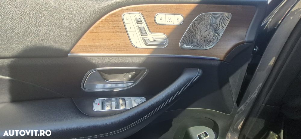 Mercedes-Benz GLS - 18
