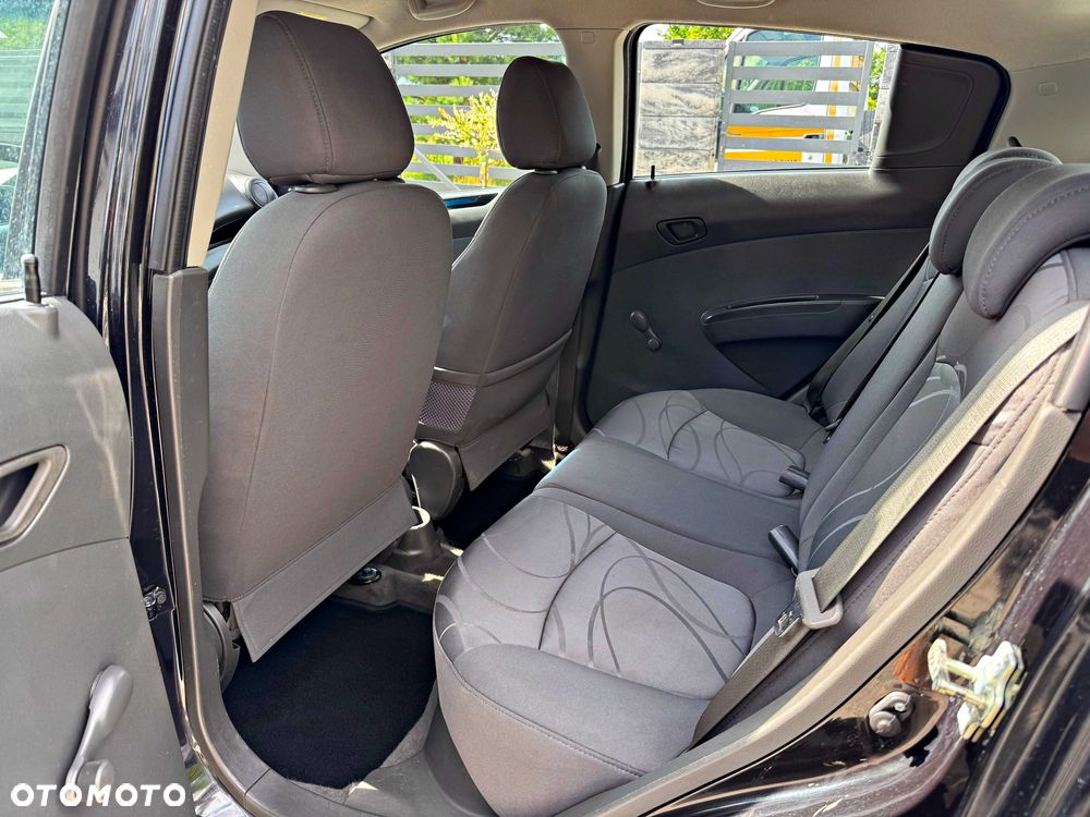 Chevrolet Spark - 8