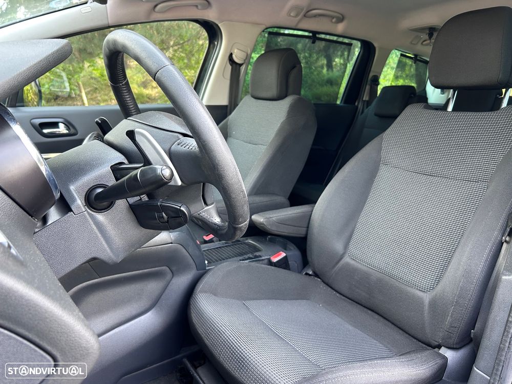 Peugeot 5008 1.6 HDi Executive CMP6 - 5