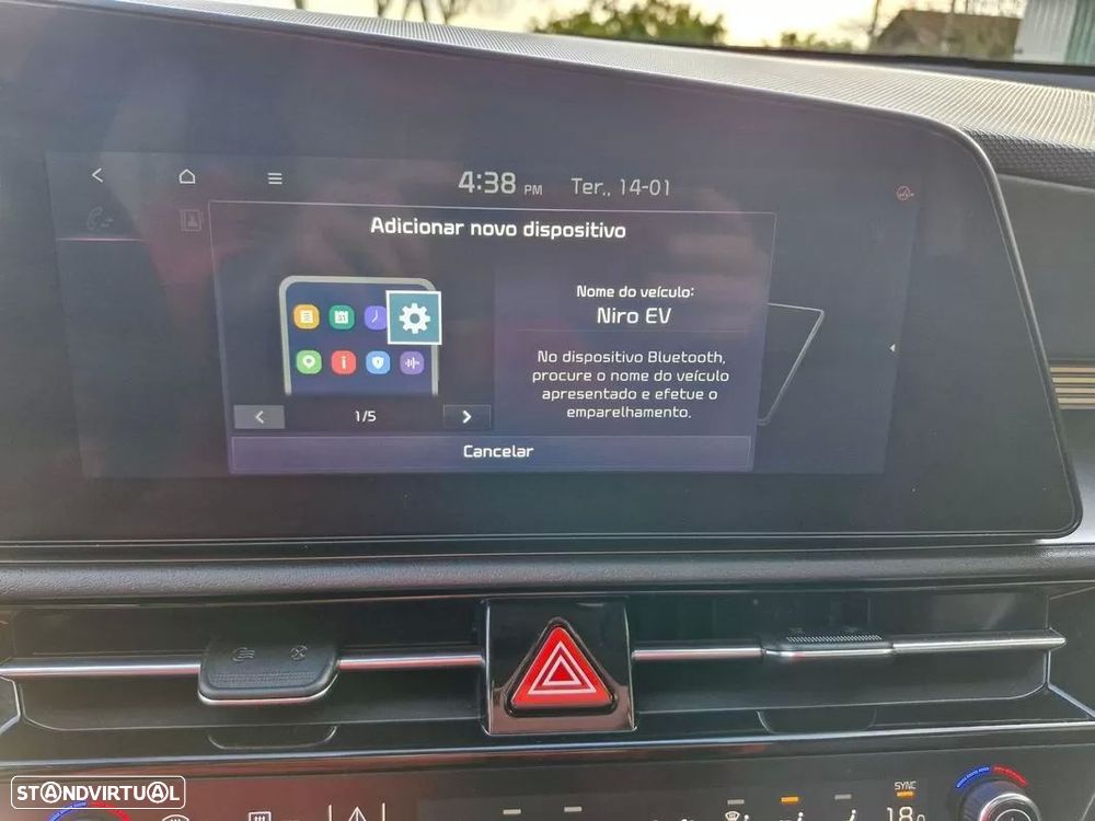 Kia Niro EV 64kWh Drive - 13