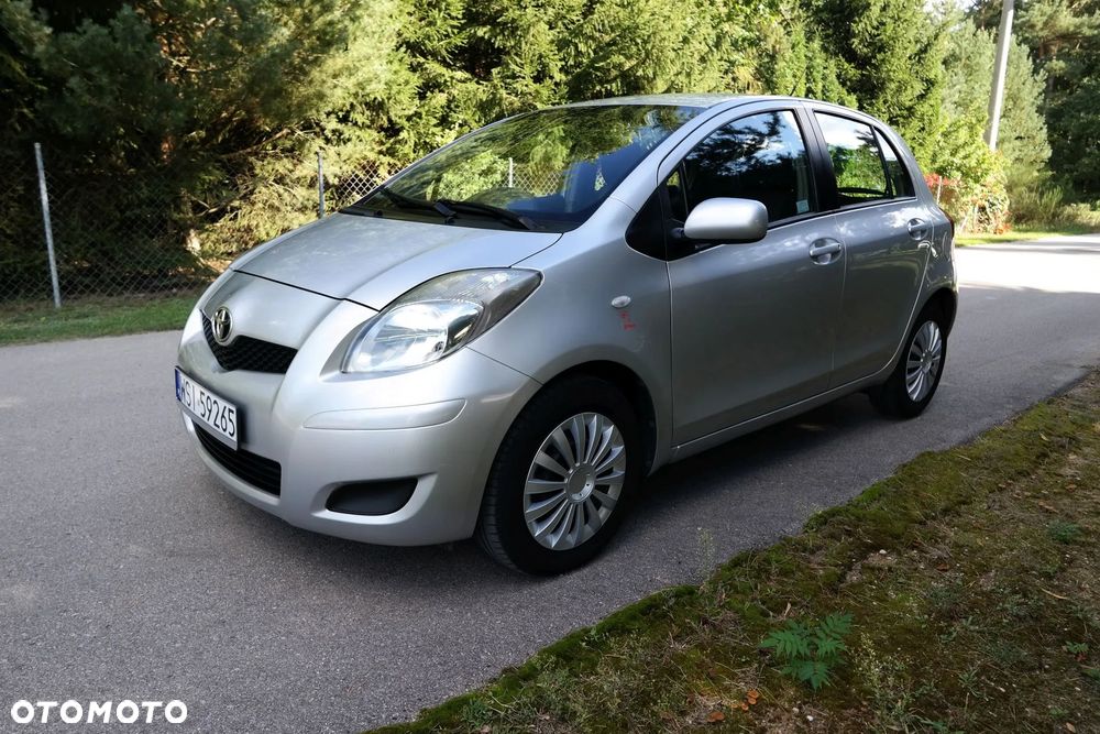 Toyota Yaris 1.33 Luna - 2