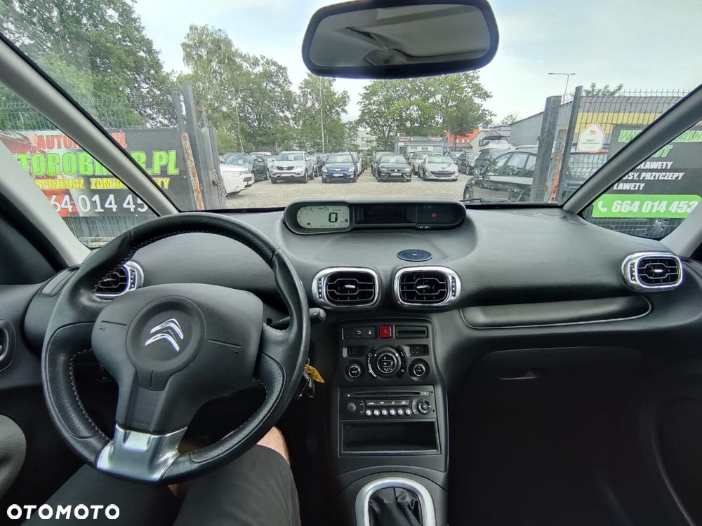 Citroën C3 Picasso 1.4i Attraction - 20