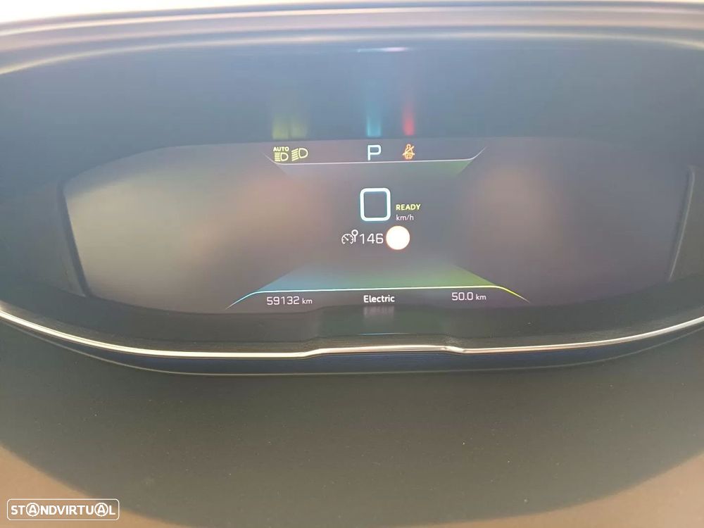 Peugeot 3008 1.6 Hybrid GT Pack e-EAT8 - 29