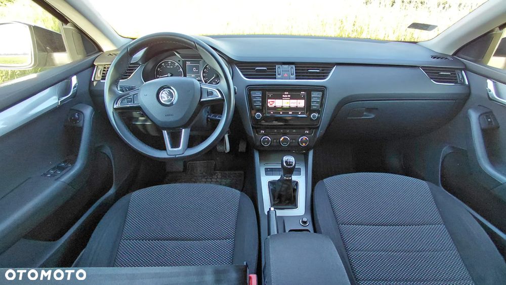 Skoda Octavia 1.4 TSI Ambition - 17