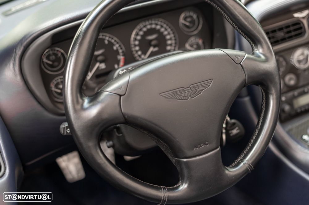 Aston Martin DB7 Vantage Volante V12 Manual - 10