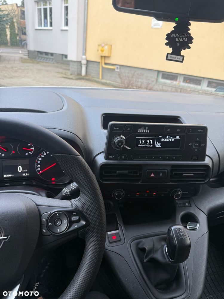 Opel Combo 1.5 CDTI Essentia S&S - 7