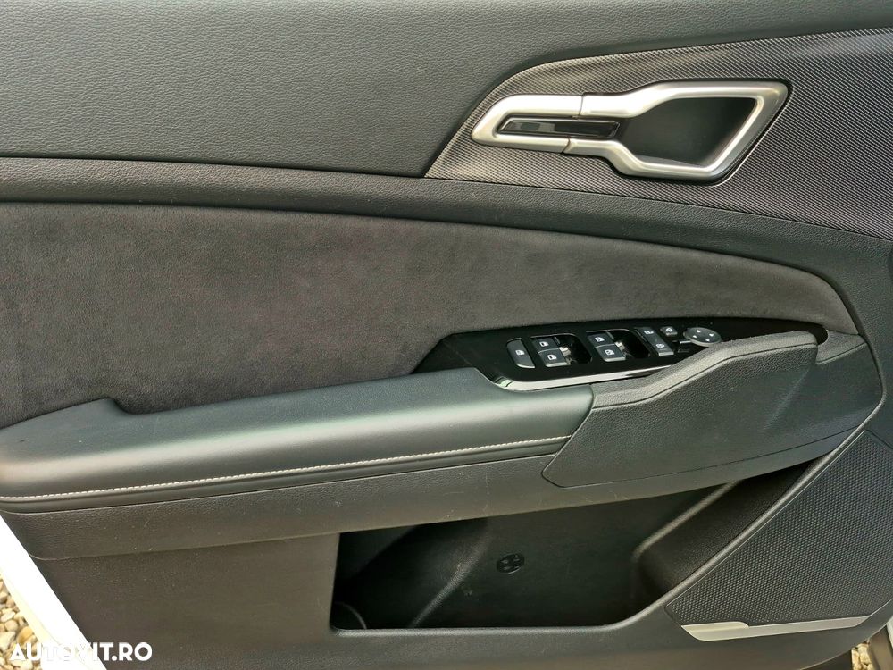 Kia Sportage 1.6 T-GDI HEV 6AT 4x2 GT Line - 19