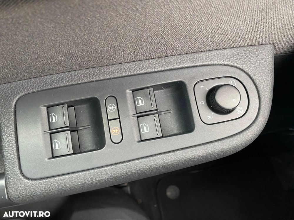 Volkswagen Sharan - 25