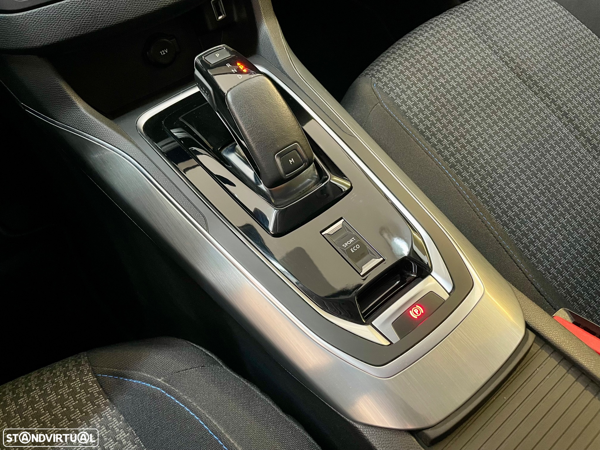 Peugeot 308 SW 1.5 BlueHDi Allure Pack EAT8 - 28