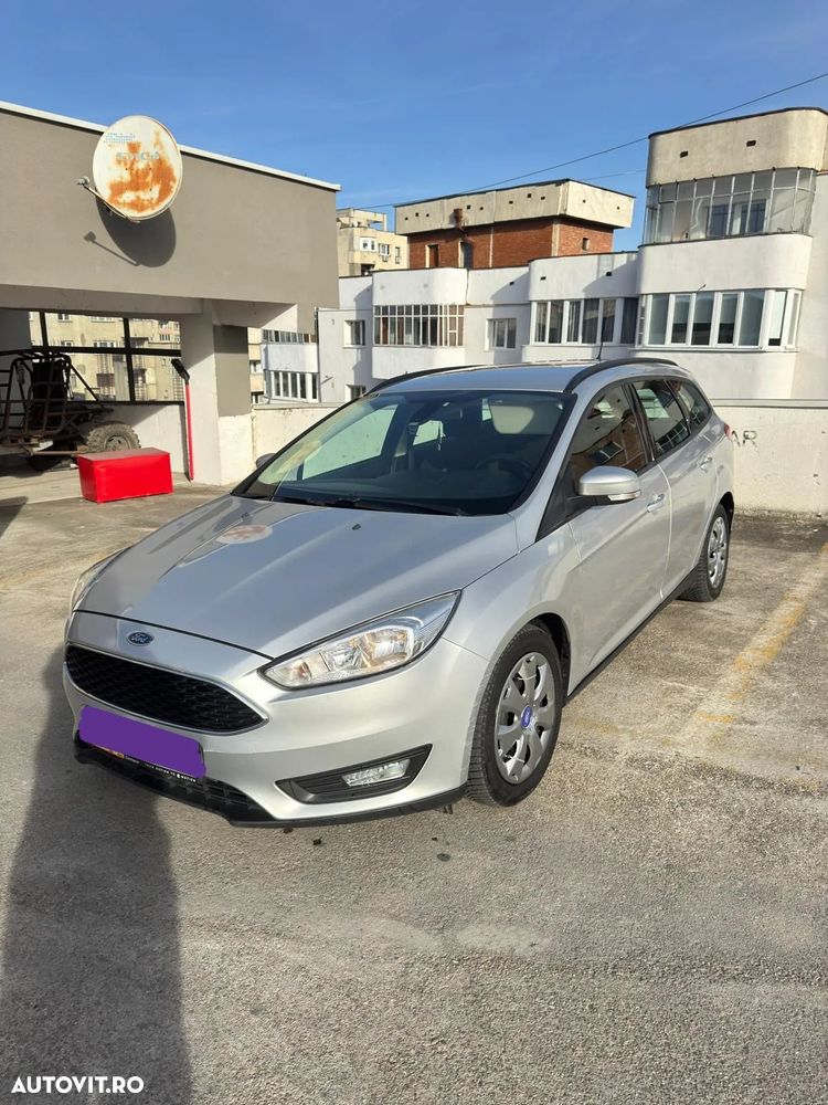 Ford Focus - 7