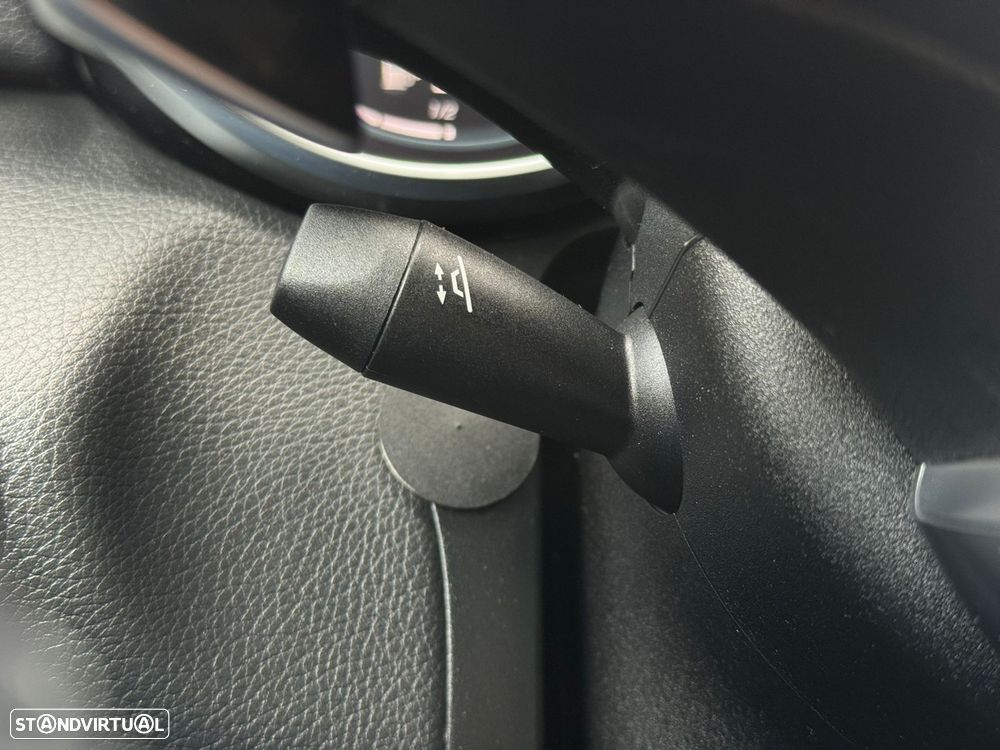 Mercedes-Benz GLC 300 e Coupé 4Matic - 34