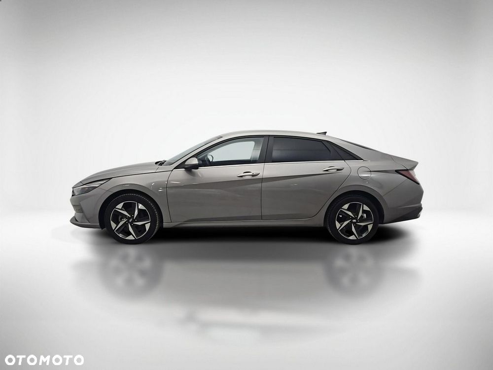 Hyundai Elantra 1.6 Smart - 2