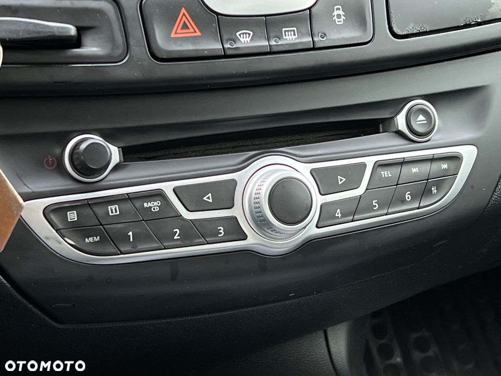 Renault Laguna 2.0 dCi Expression ESM - 26