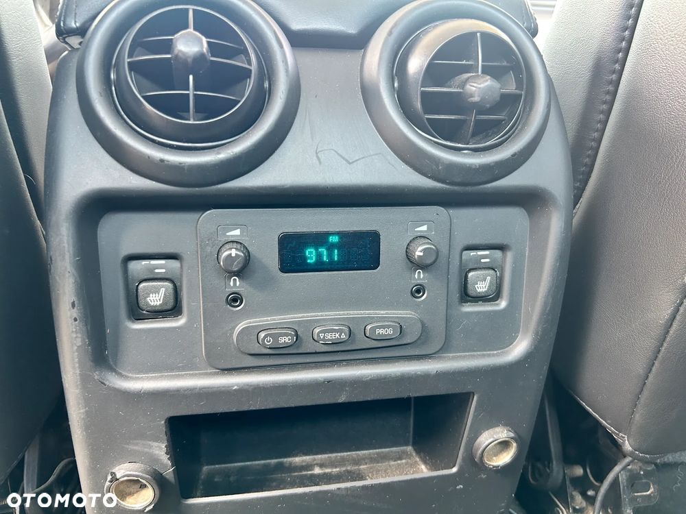 Hummer H2 6.0 V8 - 19