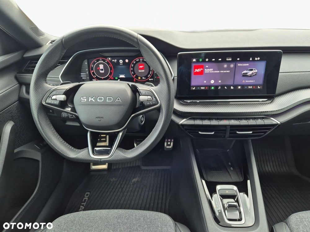 Skoda Octavia 2.0 TDI Sportline DSG - 17