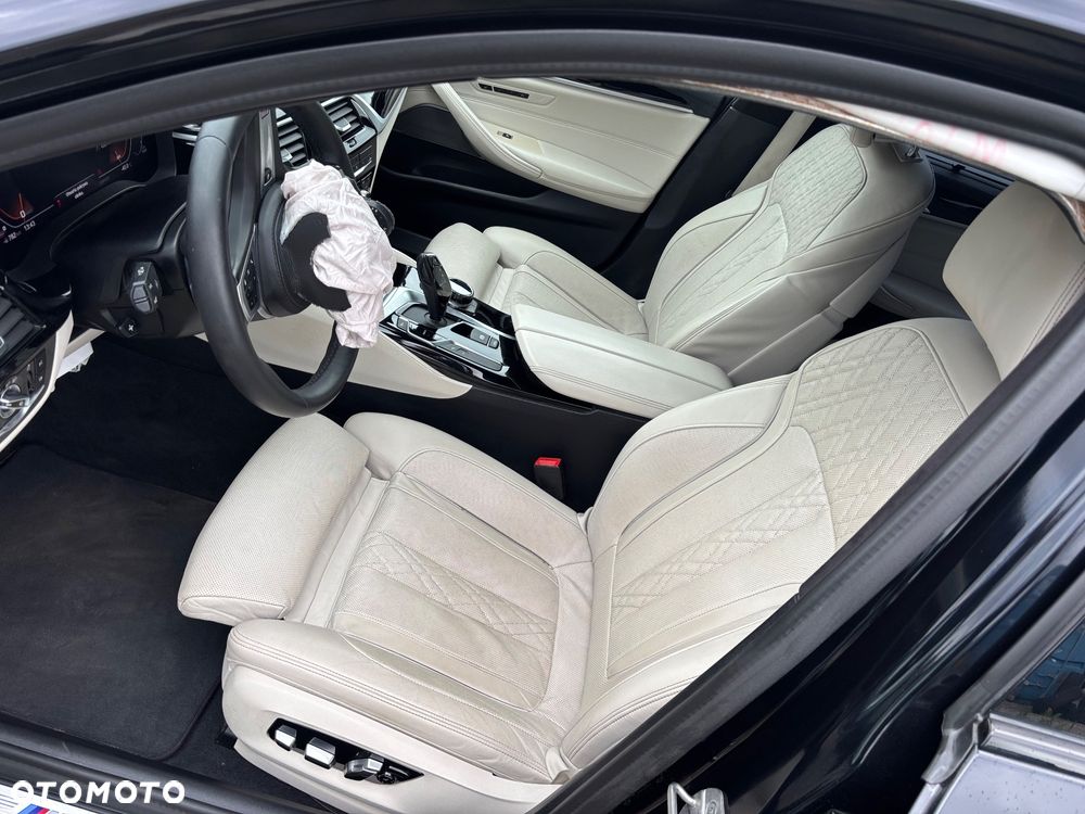 BMW Seria 5 - 16