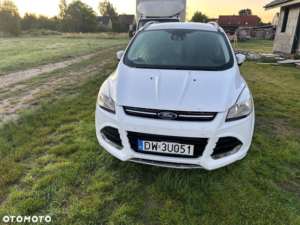 Ford Kuga - 2