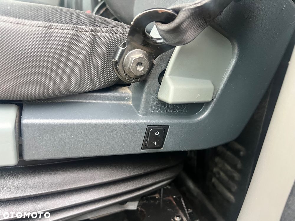 Renault Master - 29